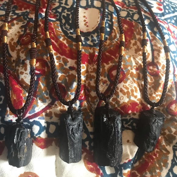Black Tourmaline Necklace Energy Balance Spiritual - Picture 5 of 8